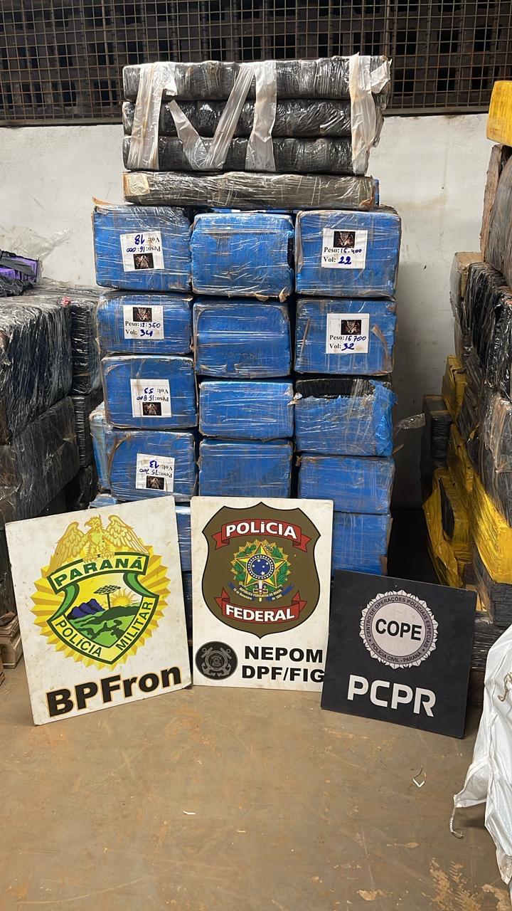 BPFRON, PF E PC APREENDEM MAIS DE MEIA TONELADA DE MACONHA EM PORTO CLANDESTINO DE SANTA HELENA– PR